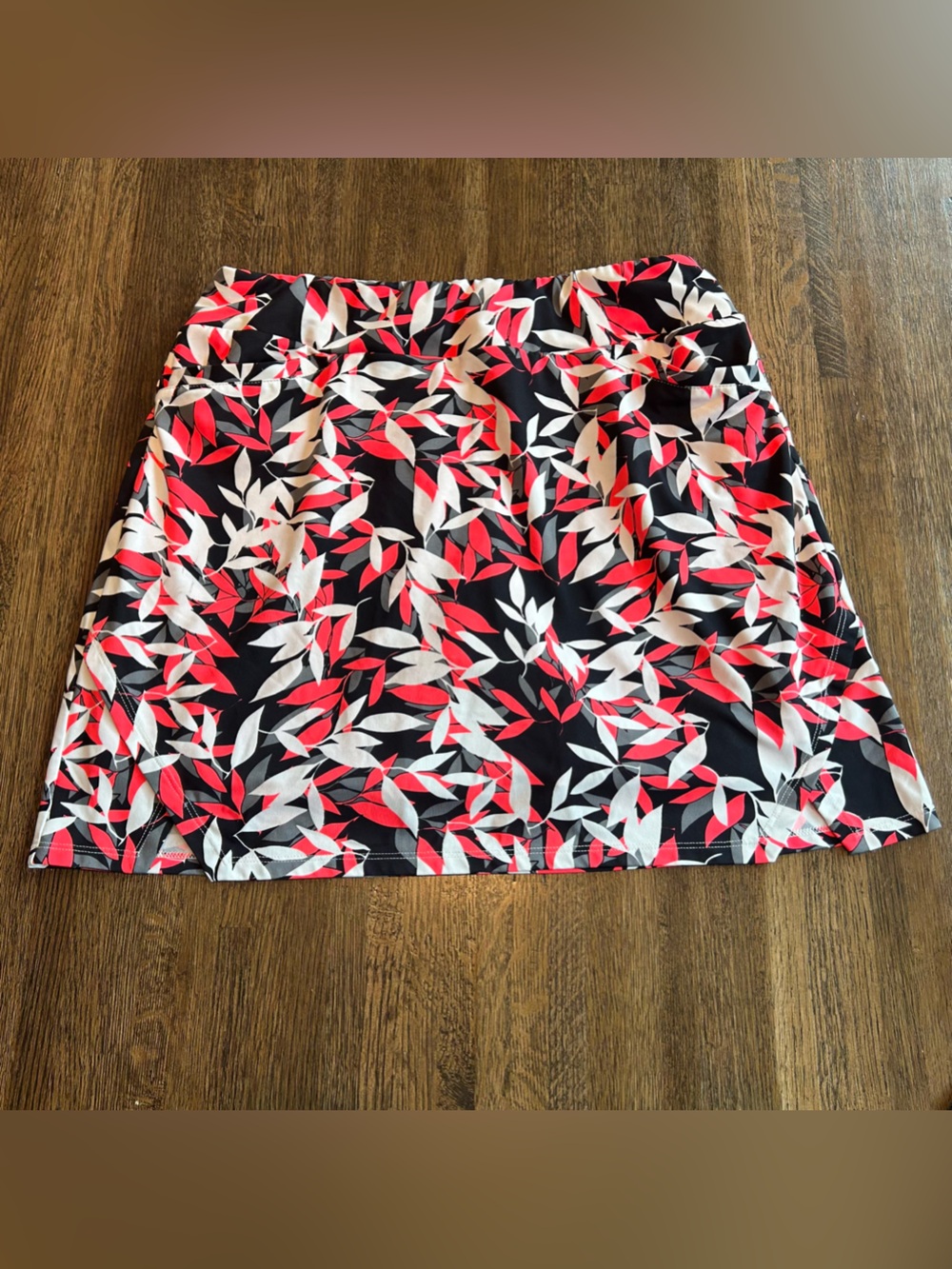 Tail Skort White Label White Black Orange Pink Marian Print Leaf Golf - Size M